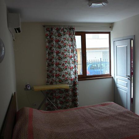 Appartment Lazur Burgas Esterno foto
